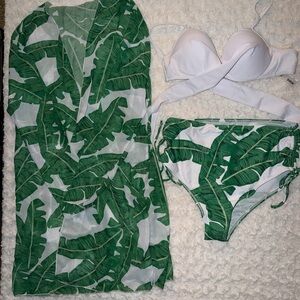 SHEIN Green Leaf Print Swim Set